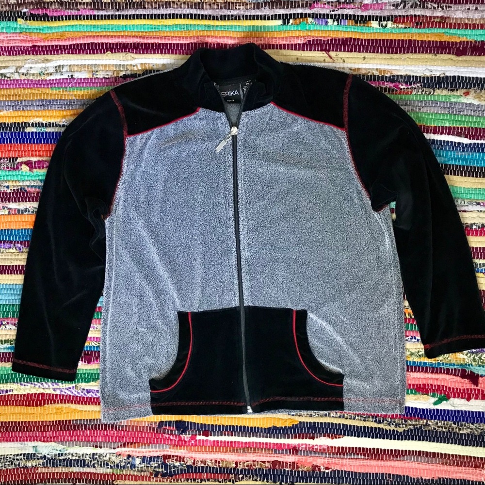 Erika ~ Zip sweatshirt